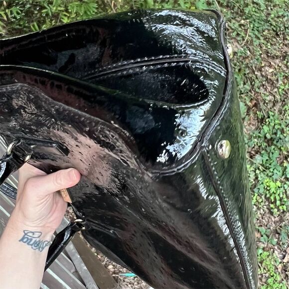 Kate Spade Black Ostrich-Embossed Leather Tote Bag Black w Gold Hardware NWOT - Picture 5 of 13